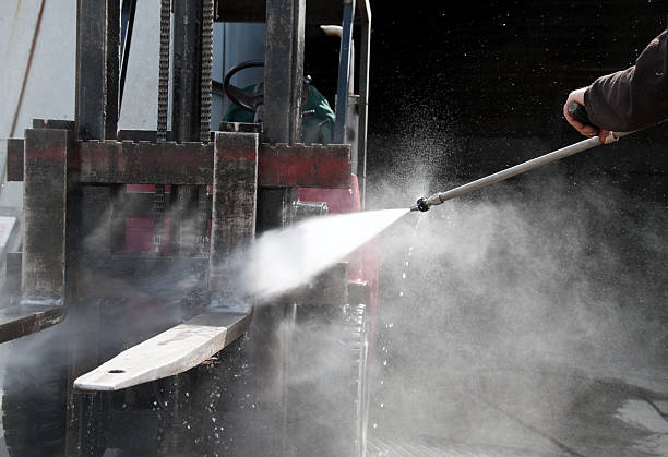 Playground Equipment Cleaning in Dumfries, VA